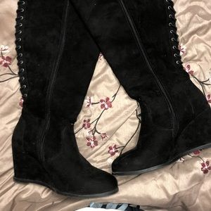 Wide leg zip up Torrid boots